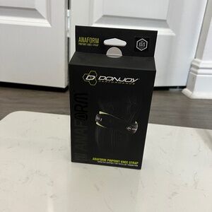 Donjon Performance Anaform Pinpoint Knee Strap NIB